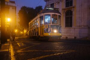 Tram 28 - Kultlinie in Lissabon