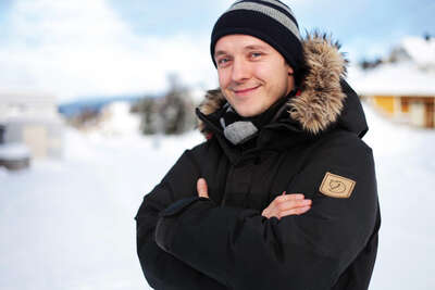 Eugen Kamenew - Fototrainer und Fuji-X-Photographer. Auf dem Foto ist er in der Arktis.