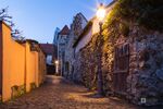 Freinsheim Stadtmauer - Ringstraße - Logo André Straub Impressionen aus Freinsheim. Freinsheim ist ein malerisches Örtchen in der Pfalz. Mit seiner komplett erhaltenen Stadtmauer, den engen Gässchen und dem vielfältigen kulinarischen Angebot lockt es zahlreiche Tourist:innen. Hier steht auch unser Firmensitz,