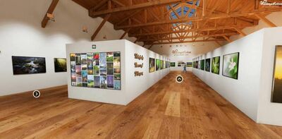 Ausstellung mit VR Easy Raum 2.jpg 360° Heimat im Glanz von Licht und Farben