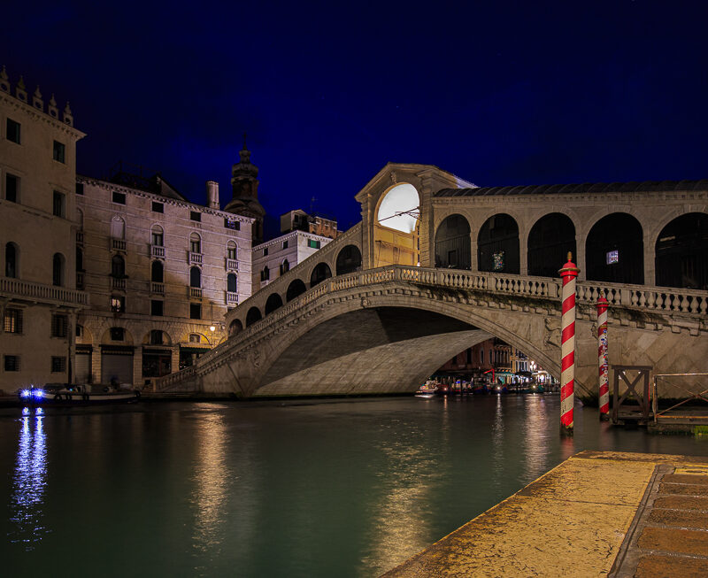 venedig_rialto_bruecke_2_Socialmedia